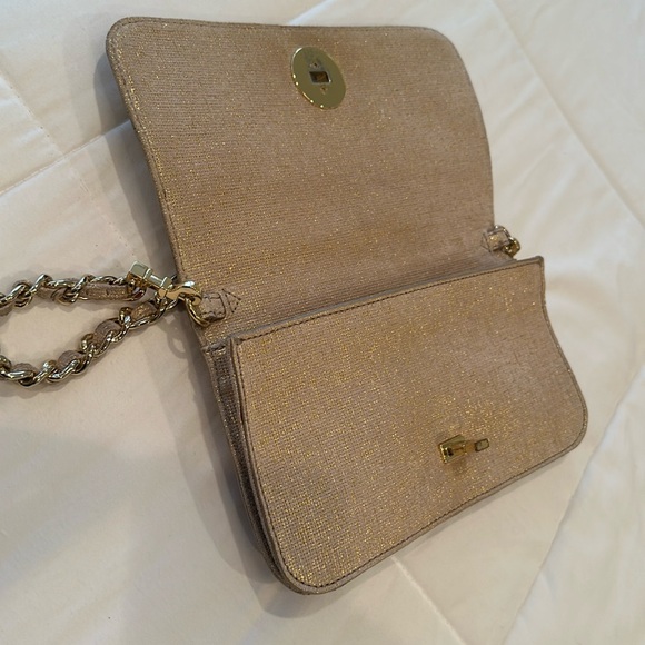 Tory Burch shimmer gold metallic purse handbag crossbody clutch detachable strap - Picture 9 of 9